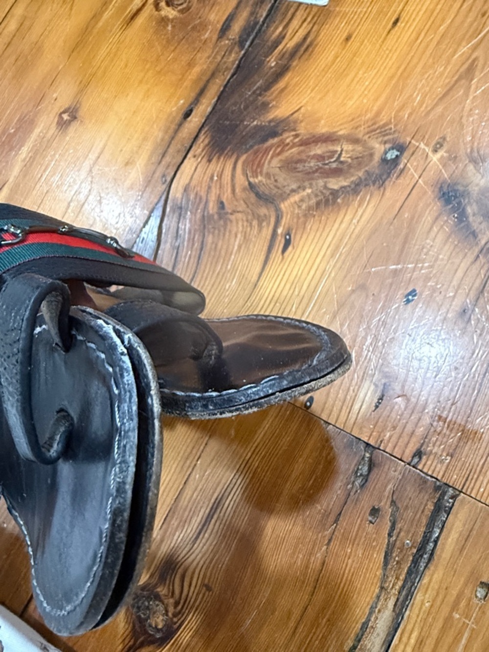 Corsa Roma 9 Montecatini Terme Black Leather Slide Sandals Red and Green Accent - Picture 7 of 7